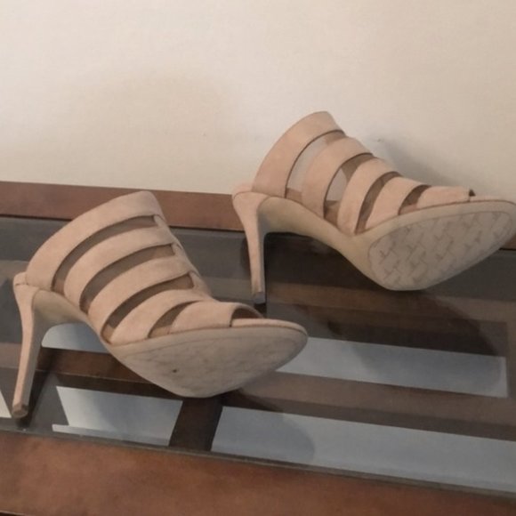 New Daya by Zendaya Nude Beige Open Tote Norwell Mule Heels Sandals Shoe - Picture 8 of 8